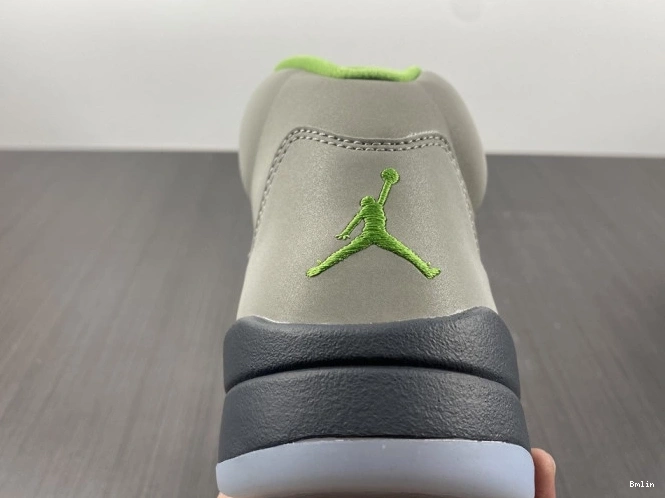 Bmlin 5 Jordan Retro (2022) Bean DM9014-003 Green 0825